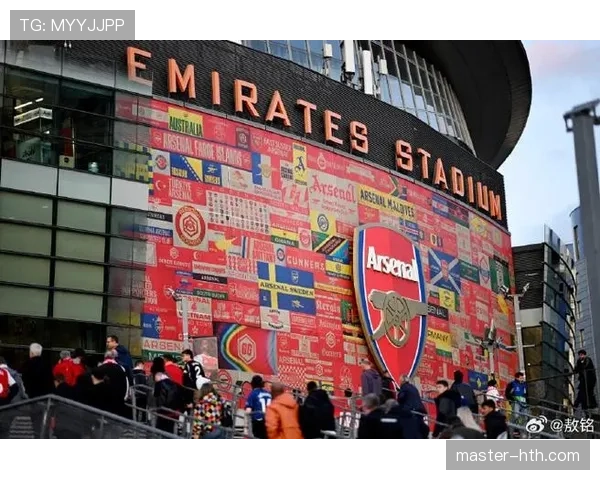 阿森纳正式续约萨卡，未来之星续留酋长球场