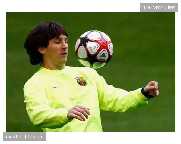 赫鲁斯蒂奇表现稳健，渐成现代足球中场节奏掌控核心