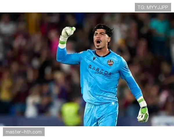 新赛季足球大名单揭晓，明星球员集结展现竞争力增强趋势