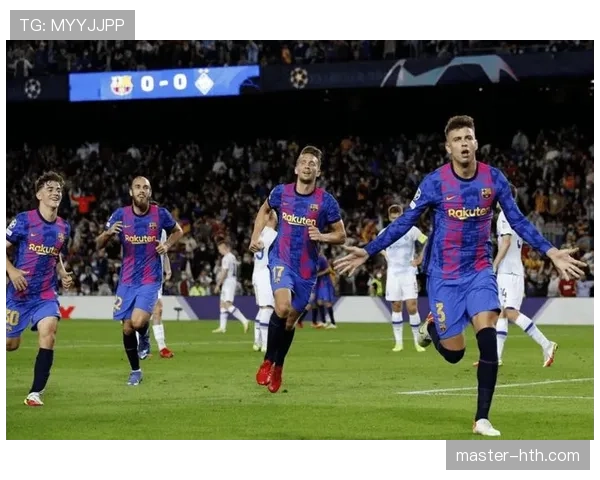 西甲超级焦点战:皇马与巴萨国家德比再度引爆争冠悬念 西甲超级焦点战:皇马与巴萨国家德比再度引爆争冠悬念